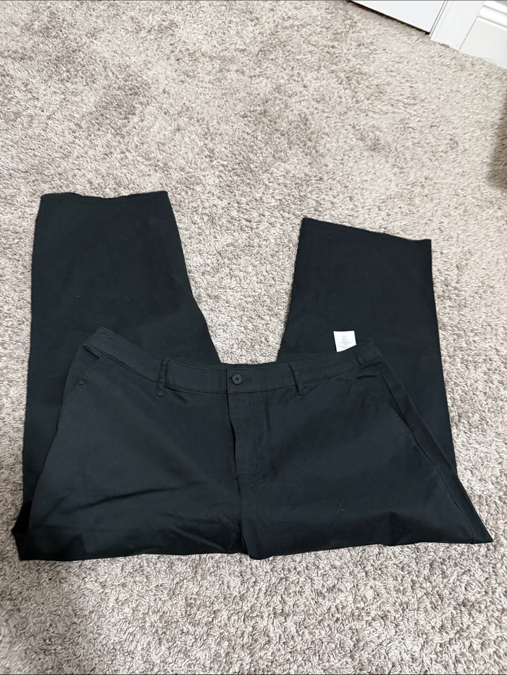 Classic Women's Black Capris – Sleek Everyday Stretch